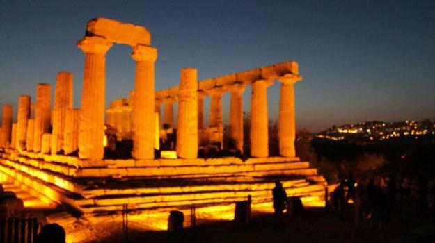 Dimora Dei Greci Apartment Agrigento Bagian luar foto